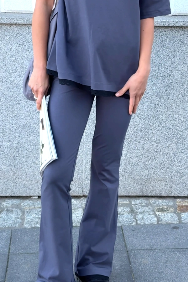 Spodnie_FLARE_olgaJAHR_niebiesko-szary_3 spodnie flare olgajahr niebiesko szary 3